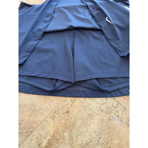 Women's Nike Dri-Fit 16" Standard Fit Navy Golf Skort Size XL NWT - Picture 5 of 6